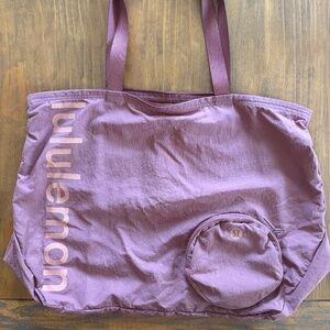 Lululemon packable 30L tote in "Ancient Copper"
